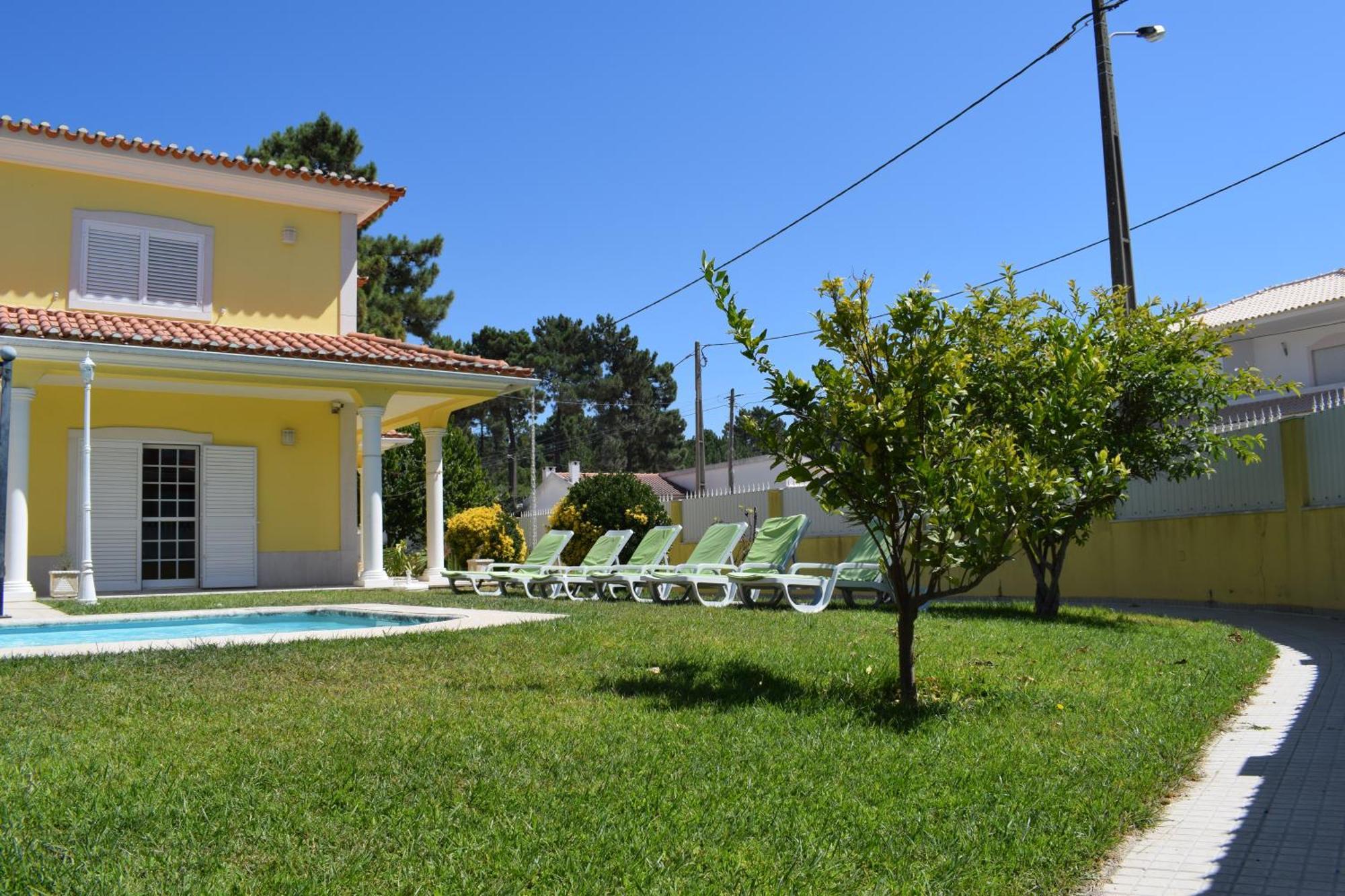 B House Verdizela Corroios Esterno foto